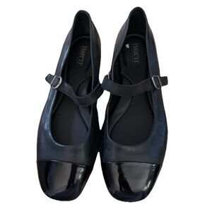 New BORN Women Batti Maryjane Cap Toe Leather Flat Shoes in black Size 10